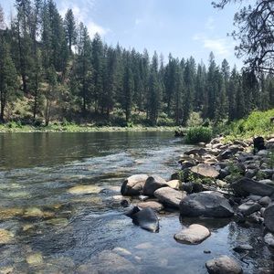 Meet your Posher, Devan